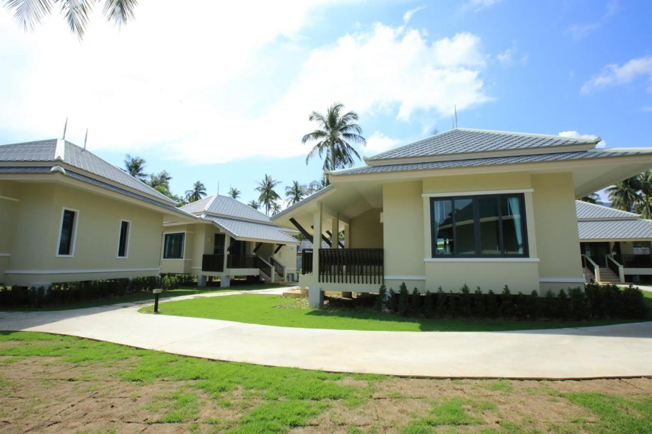 Wis Beach Khanom Exterior foto